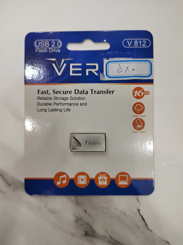 فلش مموری 16 گیگابایت وریتی مدل V 812